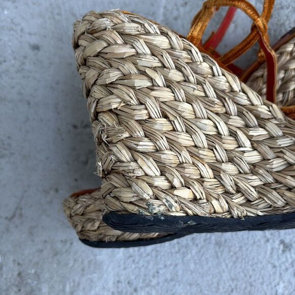 Vintage YSL Velvet Strappy platforms - Picture 10 of 12